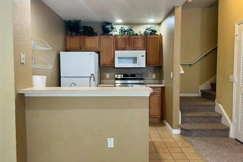 Touwnhouse à vendre à Kissimmee, Floride: 3 chambres, 120.4 m2 № 1758165 - photo 6