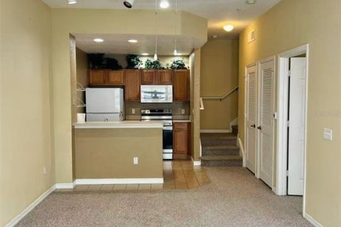 Touwnhouse à vendre à Kissimmee, Floride: 3 chambres, 120.4 m2 № 1758165 - photo 9