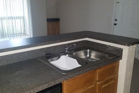 Condominio en alquiler en Saint Petersburg, Florida, 2 dormitorios, 74.32 m2 № 1883704 - foto 4