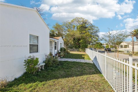 Купить виллу или дом в Майами, Флорида 4 спальни, 108.6м2, № 2031102 - фото 5