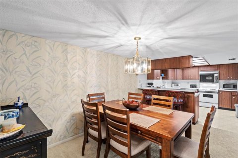 Copropriété à vendre à Clearwater, Floride: 2 chambres, 128.21 m2 № 2157780 - photo 9