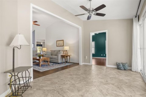 House in Leesburg, Florida 3 bedrooms, 200.2 sq.m. № 2427602 - photo 9