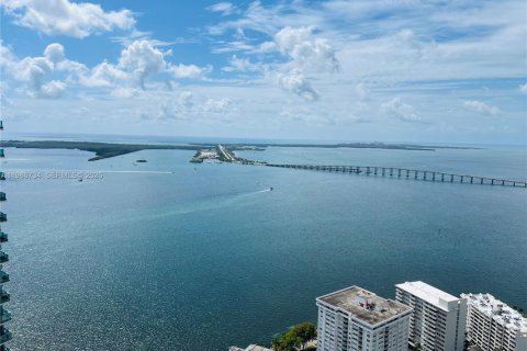 Condominio en venta en Miami, Florida, 34.84 m2 № 2048885 - foto 30