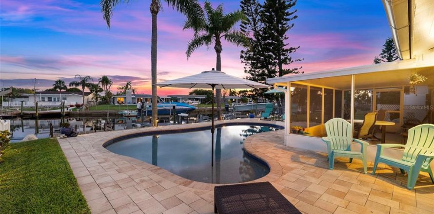 Villa ou maison à New Port Richey, Floride 3 chambres, 139.35 m2 № 1796128