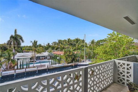 Condo in North Miami, Florida, 1 bedroom  № 1960007 - photo 6