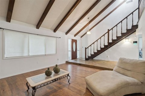 House in Leesburg, Florida 3 bedrooms, 231.88 sq.m. № 2204698 - photo 6