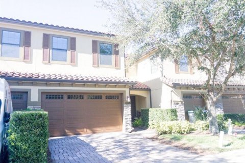 Touwnhouse à louer à Orlando, Floride: 3 chambres, 155.7 m2 № 2408832 - photo 2
