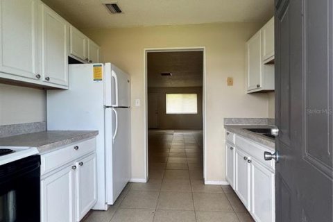 Appartement à louer à DeLand, Floride: 2 chambres, 89.19 m2 № 1873091 - photo 4