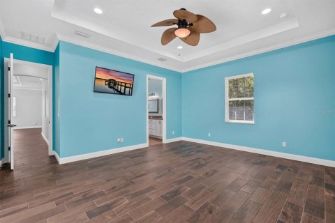 Villa ou maison à vendre à New Smyrna Beach, Floride: 5 chambres, 280.29 m2 № 2351576 - photo 22