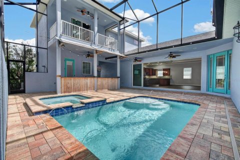 Villa ou maison à vendre à New Smyrna Beach, Floride: 5 chambres, 280.29 m2 № 2351576 - photo 3