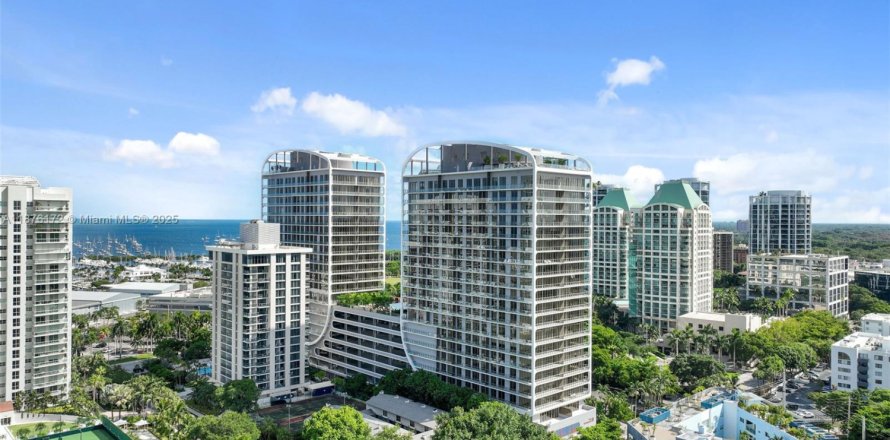 Condo à Miami, Floride, 2 chambres № 1922238