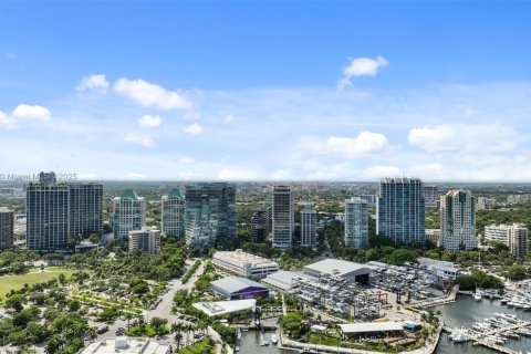 Copropriété à vendre à Miami, Floride: 2 chambres, 80.92 m2 № 1922238 - photo 30