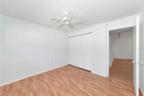 Condo in Venice, Florida, 2 bedrooms  № 1625341 - photo 19