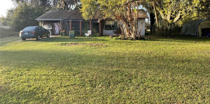 Terrain à Kissimmee, Floride № 2430484