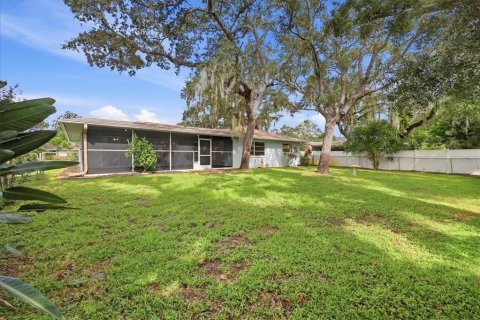 House in Sarasota, Florida 4 bedrooms, 151.43 sq.m. № 2367118 - photo 2