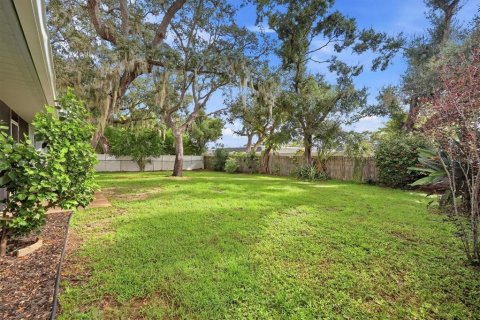 House in Sarasota, Florida 4 bedrooms, 151.43 sq.m. № 2367118 - photo 22