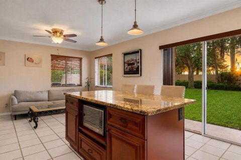 Villa ou maison à vendre à Hollywood, Floride: 3 chambres, 190.26 m2 № 2087415 - photo 11