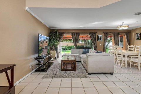 Villa ou maison à vendre à Hollywood, Floride: 3 chambres, 190.26 m2 № 2087415 - photo 4