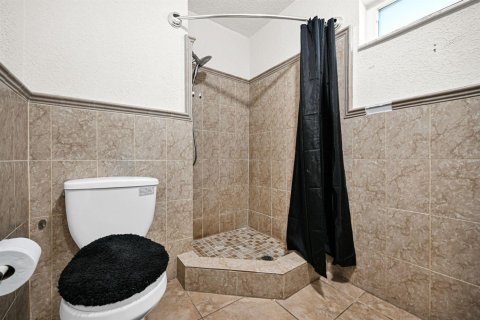 Villa ou maison à vendre à Lauderdale Lakes, Floride: 3 chambres, 175.68 m2 № 2087435 - photo 25