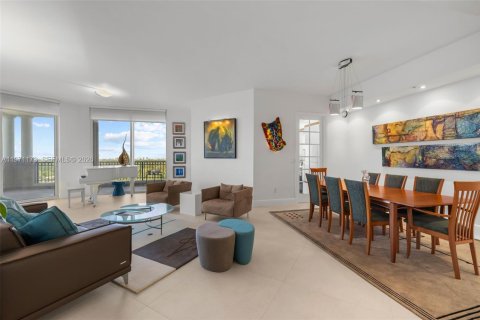 Condominio en venta en Coral Gables, Florida, 3 dormitorios, 195.09 m2 № 2038328 - foto 9