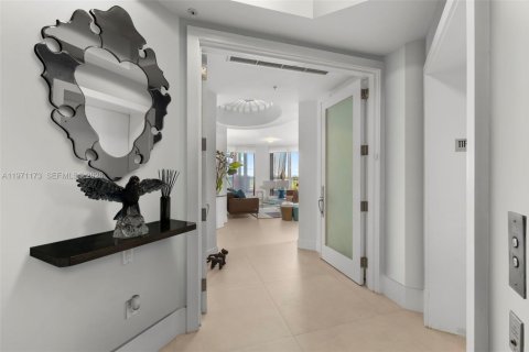 Condominio en venta en Coral Gables, Florida, 3 dormitorios, 195.09 m2 № 2038328 - foto 7