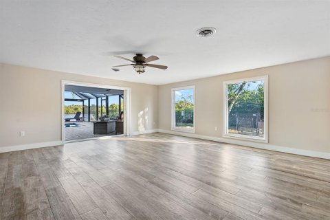 Villa ou maison à vendre à Englewood, Floride: 2 chambres, 148.55 m2 № 2216441 - photo 8