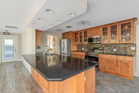 Villa ou maison à vendre à Englewood, Floride: 2 chambres, 148.55 m2 № 2216441 - photo 12