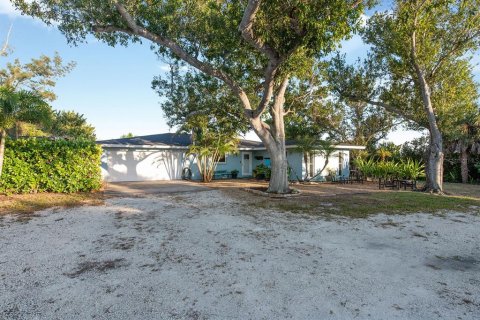 Villa ou maison à vendre à Englewood, Floride: 2 chambres, 148.55 m2 № 2216441 - photo 5