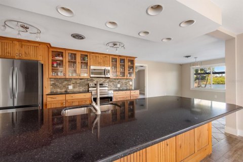 Villa ou maison à vendre à Englewood, Floride: 2 chambres, 148.55 m2 № 2216441 - photo 11