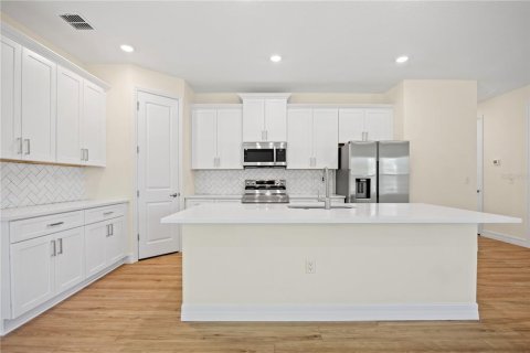 House in North Port, Florida 4 bedrooms, 184.88 sq.m. № 1426955 - photo 4