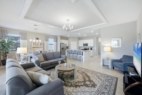 Villa ou maison à vendre à Port Charlotte, Floride: 3 chambres, 204.48 m2 № 2423601 - photo 5