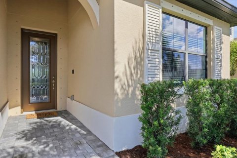 Villa ou maison à vendre à Port Charlotte, Floride: 3 chambres, 204.48 m2 № 2423601 - photo 2