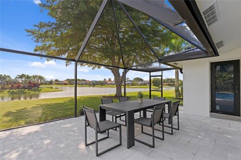 Купить виллу или дом в Бока-Ратон, Флорида 3 спальни, 243.22м2, № 1991722 - фото 18