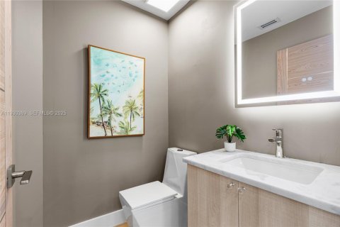 Купить виллу или дом в Бока-Ратон, Флорида 3 спальни, 243.22м2, № 1991722 - фото 27