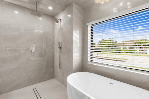 Купить виллу или дом в Бока-Ратон, Флорида 3 спальни, 243.22м2, № 1991722 - фото 22