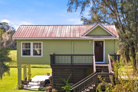 Casa en Chiefland, Florida 2 dormitorios, 137.5 m2 № 2376765