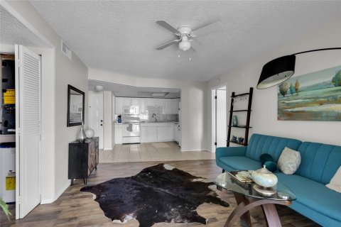 Apartamento en alquiler en Ocala, Florida, 3 dormitorios, 95.6 m2 № 1826531 - foto 25