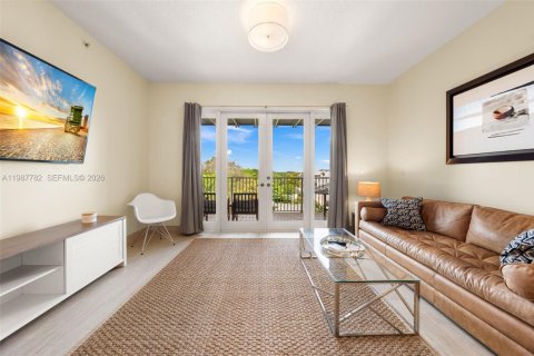 Снять в аренду кондоминиум в Майами, Флорида 1 спальня, 91.51м2, № 2049002 - фото 2