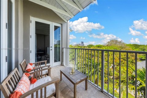 Снять в аренду кондоминиум в Майами, Флорида 1 спальня, 91.51м2, № 2049002 - фото 18