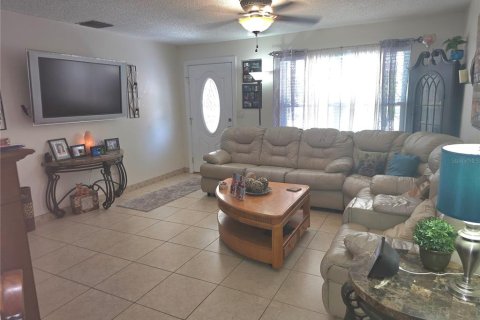 Villa ou maison à vendre à New Port Richey, Floride: 3 chambres, 119.19 m2 № 2344942 - photo 6