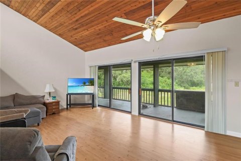 Condo in Haines City, Florida, 2 bedrooms  № 2195417 - photo 7