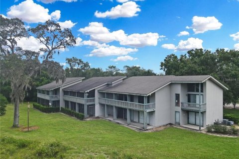 Condo in Haines City, Florida, 2 bedrooms  № 2195417 - photo 18