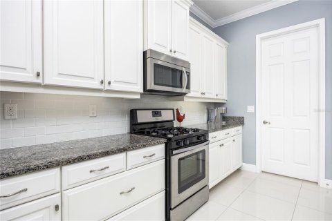House in Bradenton, Florida 3 bedrooms, 237.55 sq.m. № 1509471 - photo 14