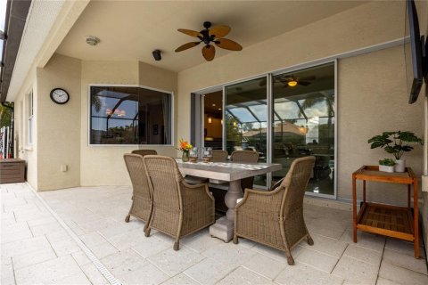 House in Bradenton, Florida 3 bedrooms, 237.55 sq.m. № 1509471 - photo 28