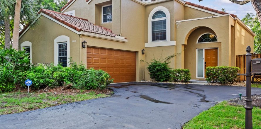 Villa ou maison à Parkland, Floride 3 chambres, 197.6 m2 № 2085406