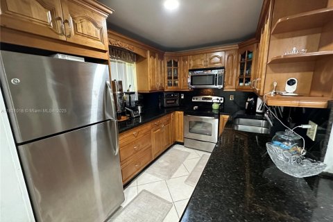 Condominio en venta en Delray Beach, Florida, 2 dormitorios, 88.44 m2 № 1785741 - foto 11
