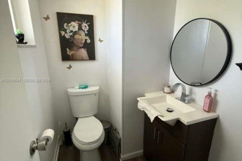 Condominio en venta en Miami, Florida, 1 dormitorio, 77.11 m2 № 2091023 - foto 17