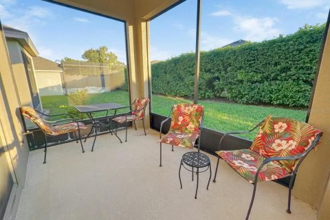 Villa ou maison à vendre à Davenport, Floride: 2 chambres, 134.34 m2 № 2420135 - photo 10