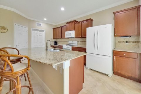 Villa ou maison à vendre à Davenport, Floride: 2 chambres, 134.34 m2 № 2420135 - photo 3