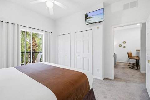 Condo in Davenport, Florida, 3 bedrooms  № 2122181 - photo 17
